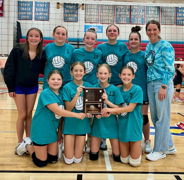 girls volleyball